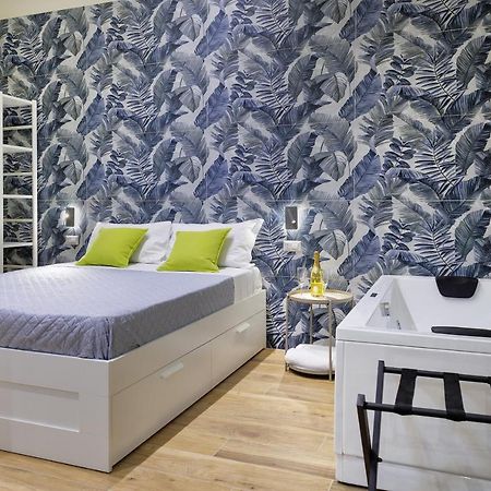 Live Suite Napoli Ngoại thất bức ảnh