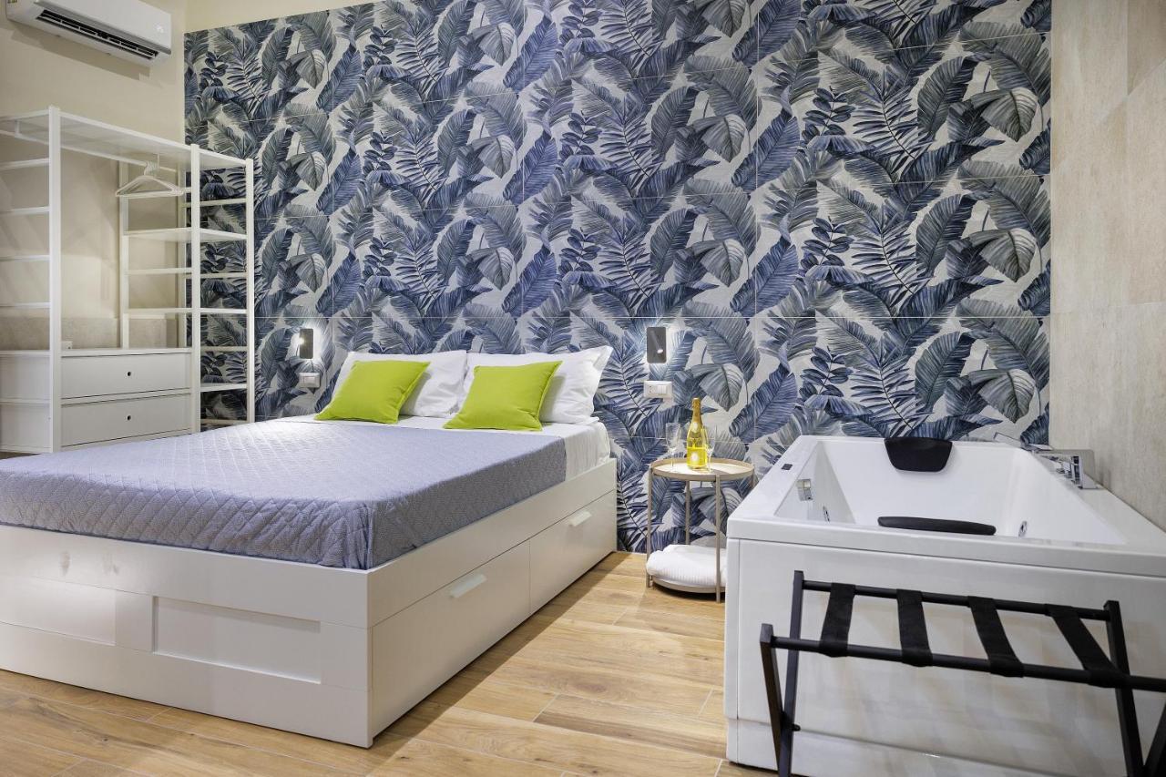 Live Suite Napoli Ngoại thất bức ảnh