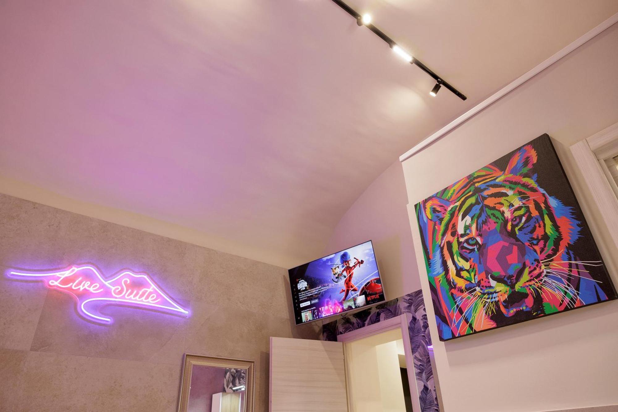 Live Suite Napoli Ngoại thất bức ảnh